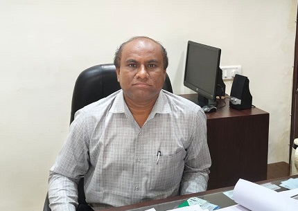 Y SRINIVAS
