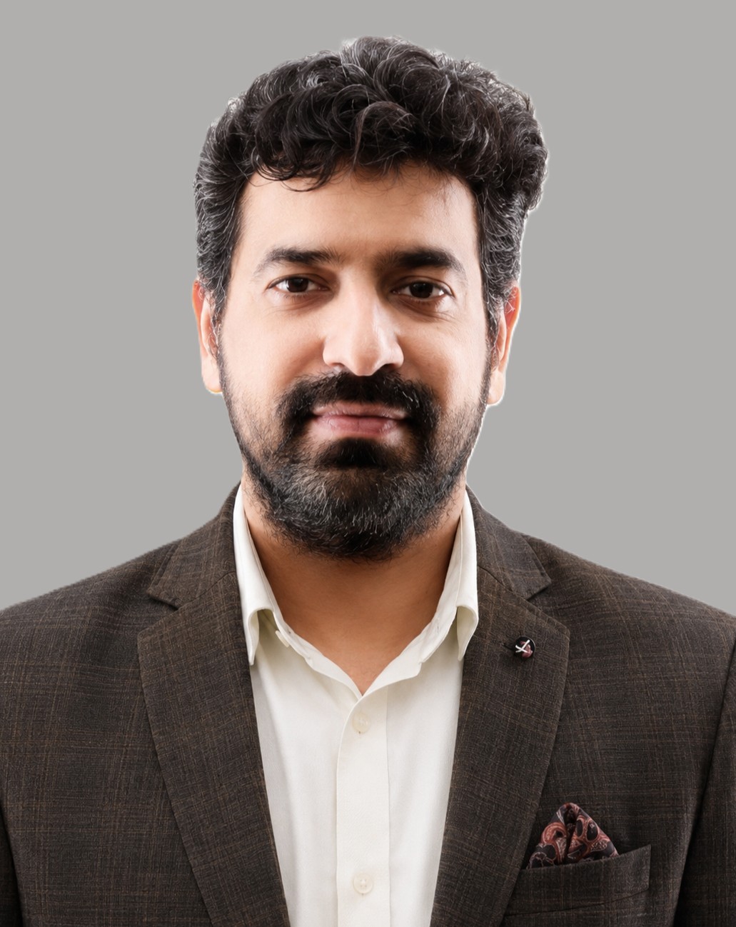 MANISH THADANI